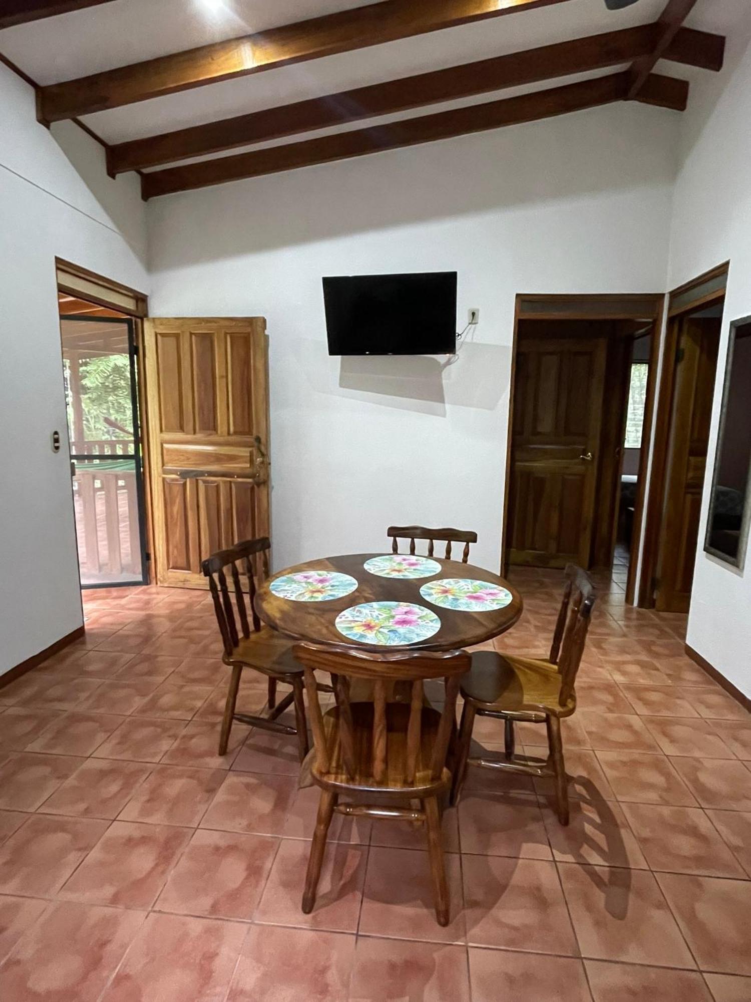 Cabinas Caribe Luna カウイータ エクステリア 写真