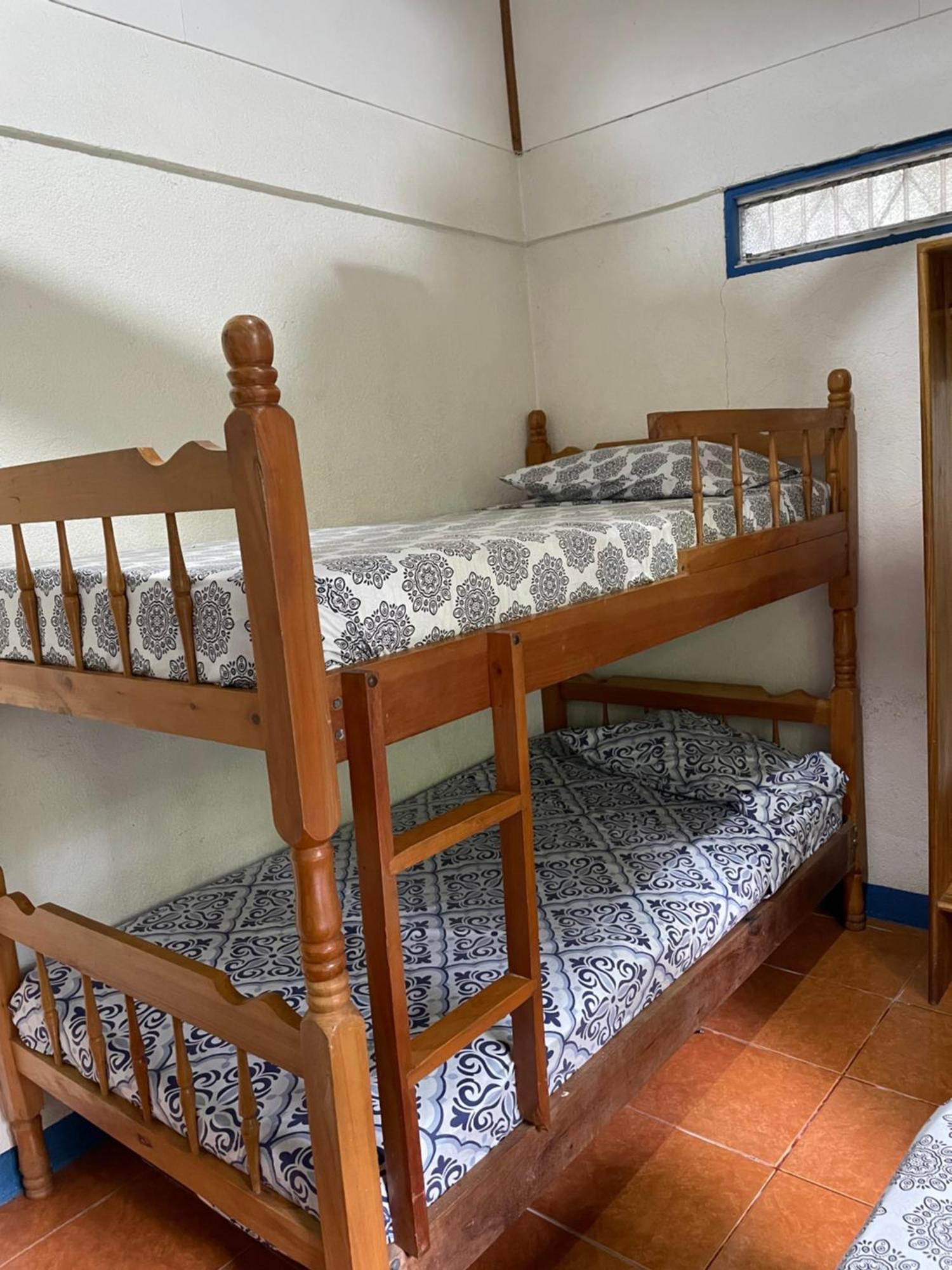 Cabinas Caribe Luna カウイータ エクステリア 写真
