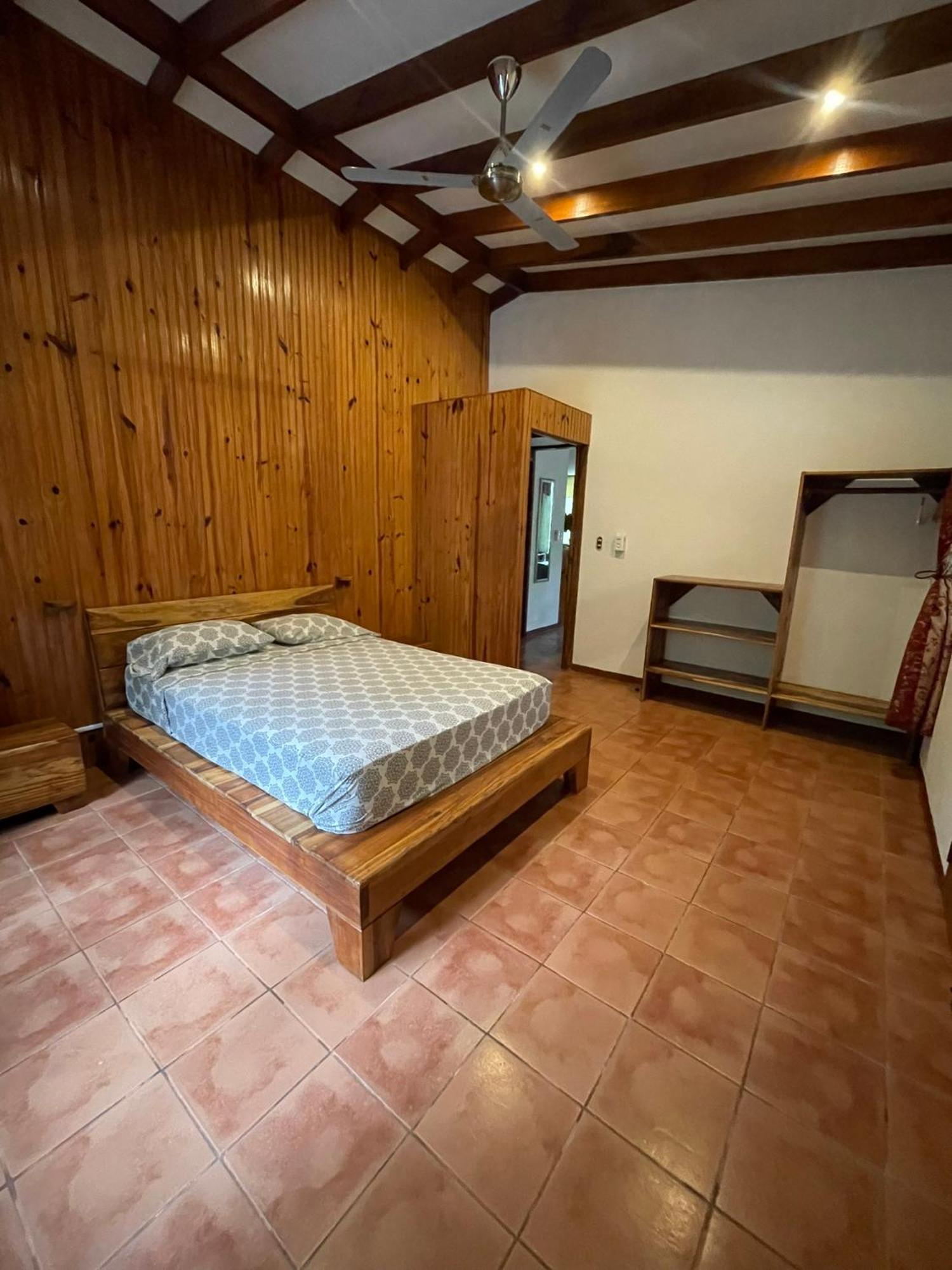Cabinas Caribe Luna カウイータ エクステリア 写真