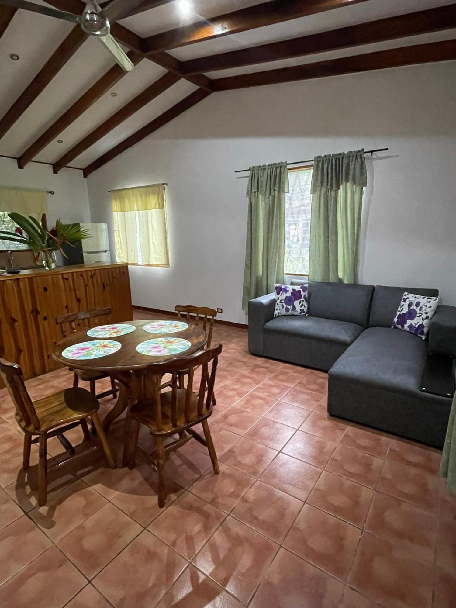 Cabinas Caribe Luna カウイータ エクステリア 写真